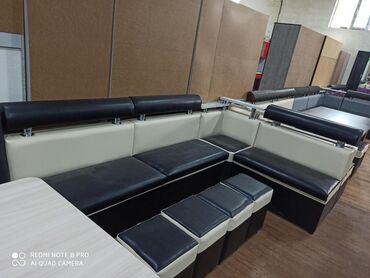 Кровати: Комплект стол и стулья Новый