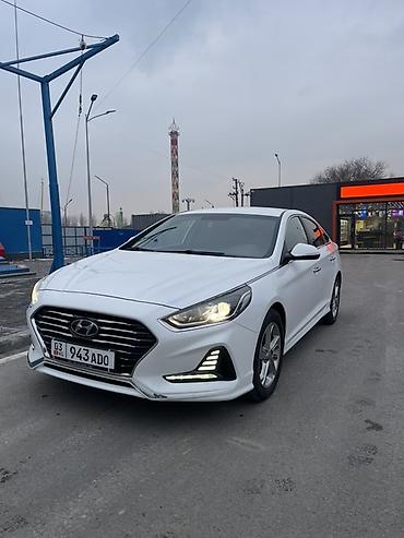 kia carnival 3: Hyundai Sonata: 2018 г., 2 л, Газ, Седан — 7