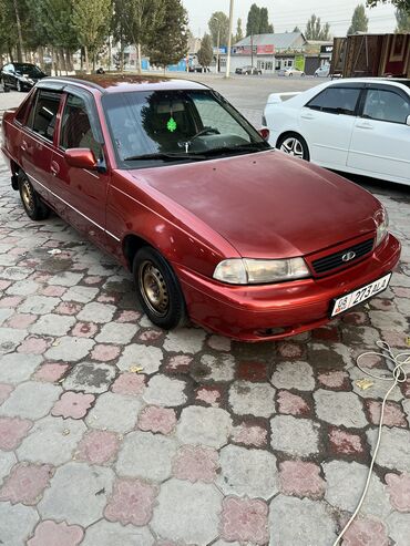 обмень на ауди: Daewoo : 1995 г., 1.5 л, Автомат, Бензин, Седан