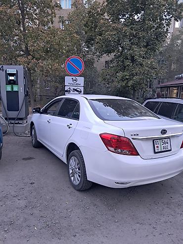 BYD: BYD E5: 2019 г., Автомат, Электромобиль, Седан — 4