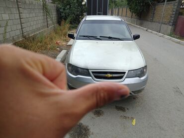 шевроле ланос купить: Chevrolet Lacetti седан, серебристый цвет кузова. Кузов: - Передняя