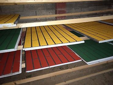 Фасадные сэндвич панели: Три в одном: 1 Декор-фасада 2 Теплоизоляция 3 Шумоизоляция Дешевле — 3