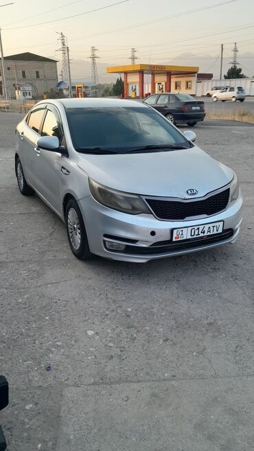 кредит на машину: Kia Rio: 2016 г., 1.6 л, Механика, Газ, Седан