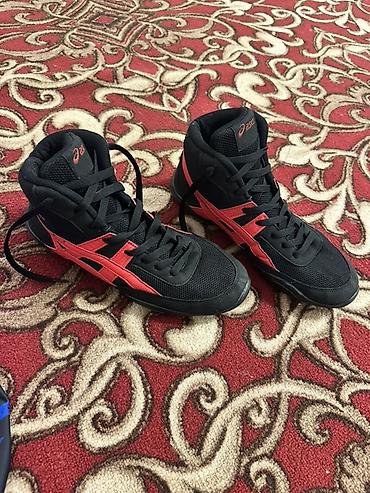 asics кросовки: Мужские кроссовки, 43, Asics, Новый, цвет - Черный, Платная доставка — 1