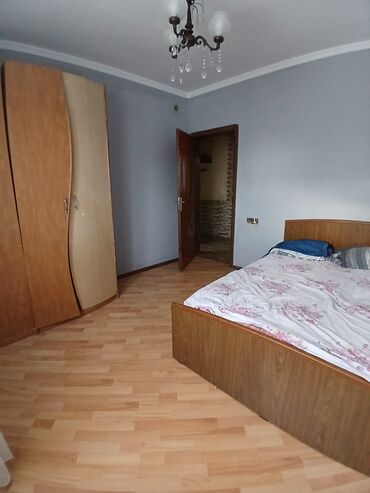 Uzunmüddətli kirayə evlər: 80 kv. m, 3 otaqlı, Qaz, İşıq, Su -da lalafo.az — 8 Uzunmüddətli kirayə evlər: 80 kv. m, 3 otaqlı, Qaz, İşıq, Su — 8