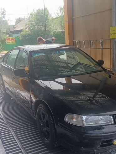 Mazda: Mazda 626: 1995 г., 2 л, Механика, Бензин, Седан