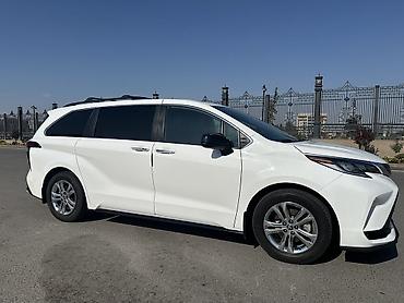 маховик 2 7: Toyota Sienna: 2022 г., 2.5 л, Вариатор, Гибрид, Минивэн — 3