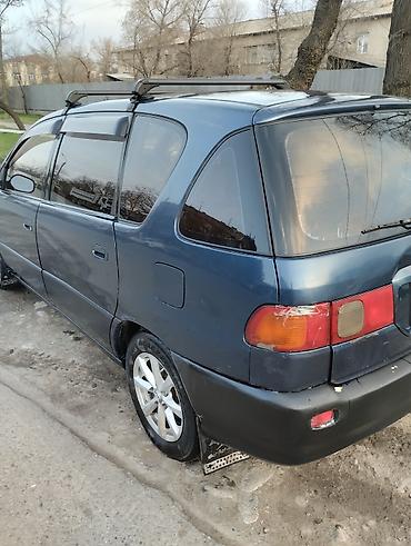 баранки: Toyota Ipsum: 1996 г., 2 л, Автомат, Бензин, Минивэн — 3