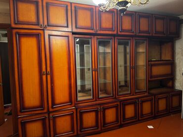 Dolablar: İşlənmiş, Açılan, 2 qapılı Düz dolab, Şifonyer -da lalafo.az — 6 Dolablar: İşlənmiş, Açılan, 2 qapılı Düz dolab, Şifonyer — 6