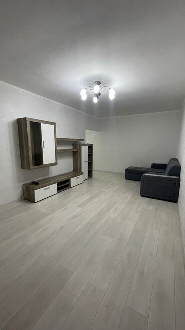 1 комнатная студия: 1 комната, 53 м², 108 серия, 4 этаж, Косметический ремонт