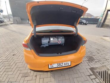 Hyundai: Hyundai Sonata: 2019 г., 2 л, Автомат, Газ, Седан — 5