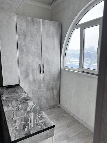 Долгосрочная аренда комнат: Светлая студия/комната с эркерным окном и зонированной лоджией — 3