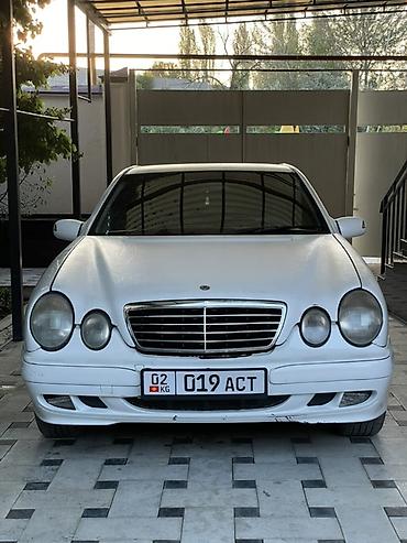 Mercedes-Benz: Mercedes-Benz E-Class: 2000 г., Седан — 10