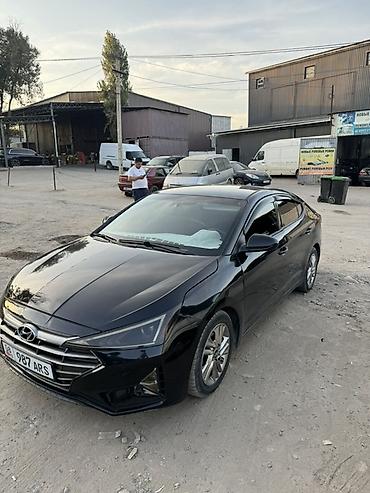 sonata 2011: Hyundai Elantra: 2018 г., 1.6 л, Автомат, Бензин, Седан — 4