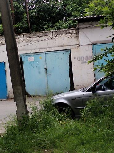demir qaraj: 24 kv. m, 4 * 6 * 2 Daş Kommunal xətlər qoşulmayıb — 1