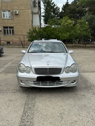 mercedes benz dizel: Mercedes-Benz C-Class: 2.2 l | 2001 il Sedan