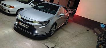 еврейский авто: Toyota Levin: 2019 г., Вариатор, Гибрид, Седан — 3