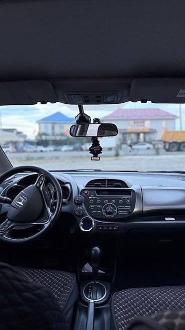 jas: Honda Fit: 2011 г., Автомат, Бензин, Хэтчбэк — 8