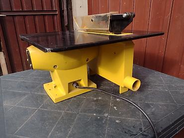 Cirkulari: Stoni cirkular 700 W - Cirkular donešen iz Nemačke modelMANNESMANN na lalafo.rs — 13 Cirkulari: Stoni cirkular 700 W - Cirkular donešen iz Nemačke modelMANNESMANN — 13