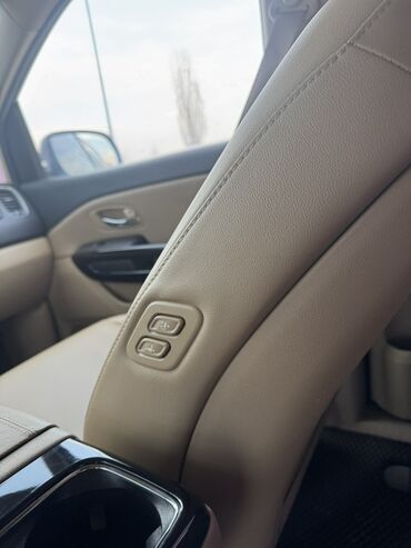 Kia: Kia Carnival: 2018 г., Минивэн — 9