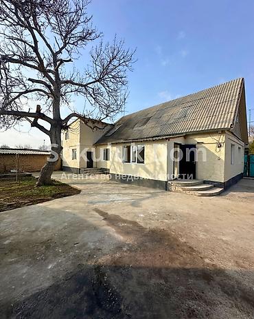 Продажа коттеджей и домов: 🏠Продаётся дом в селе Сокулук 🟡Комнаты: 4 🟡Участок: 17,66 соток (по — 2