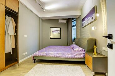 Посуточная аренда квартир: 2 комнаты, Душевая кабина, Постельное белье, Кондиционер — 3