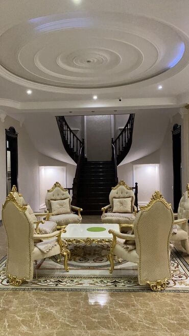 Həyət evləri və villaların satışı: 15 otaq, 300 kv. m, Kredit yoxdur, Yeni təmirli — 18