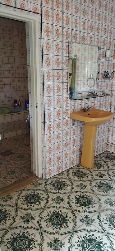 havuzlu villa: 12 otaq, 460 kv. m, Orta təmir — 8