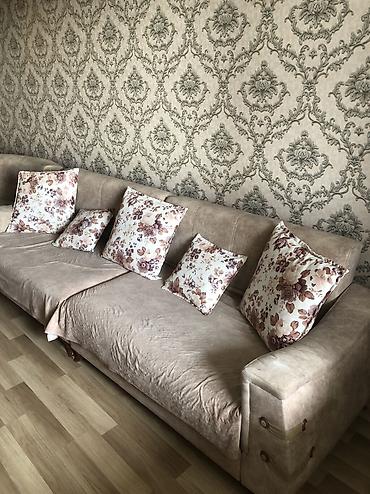 Bej rəngli yumşaq künc divan dəsti - Material: yumşaq toxumalı, nubuk