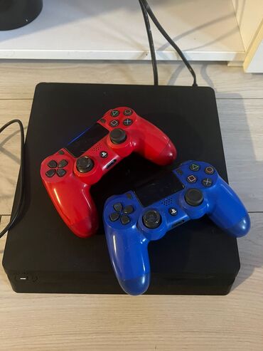 duksa rolka majice na duzi rukav kosulje: Sony Playstation 4 Slim 500 GB Stanje odlično, kupljen nov pre 5