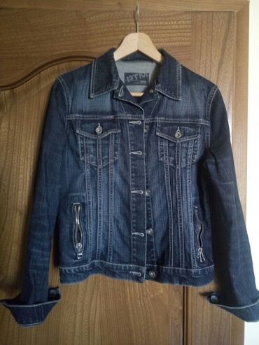 джинсовая куртка levis: Джинсовая куртка, Классическая модель, Осень-весна, Укороченная модель