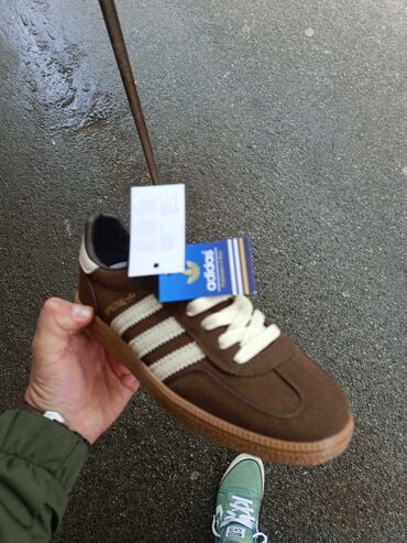 Patike: Adidas, 43 — 2
