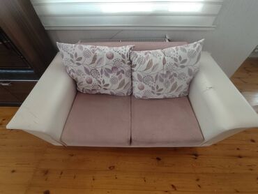 Divan və kreslo dəstləri: 2 ədəd divan və 2 ədəd kreslo mövcuddur. Ölçüləri aşağıdakı kimidir — 5