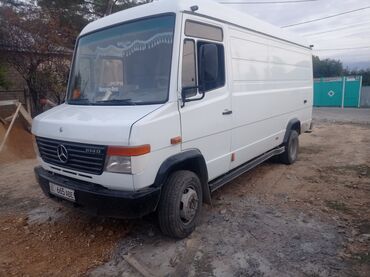 Mercedes-Benz: Mercedes-Benz : 2000 г., 4.2 л, Механика, Дизель, Бус