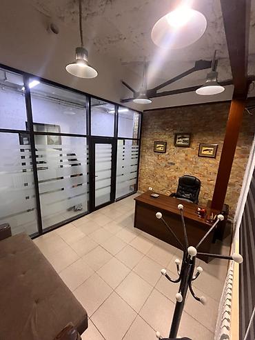 liberterra: Сдаю Офис целиком: 205 м², С ремонтом, Первая линия, С отдельным входом, С системой безопасности — 1