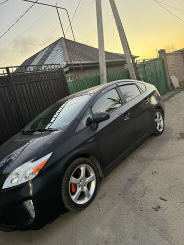 tayota higlander: Toyota Prius: 2013 г., 1.8 л, Автомат, Бензин