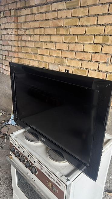 Телевизорлор: Телевизор LG, диагональ около 32" (ориентировочно). Классический — 1