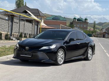 тайота majesta: Toyota Camry: 2018 г., 2.5 л, Автомат, Бензин, Седан