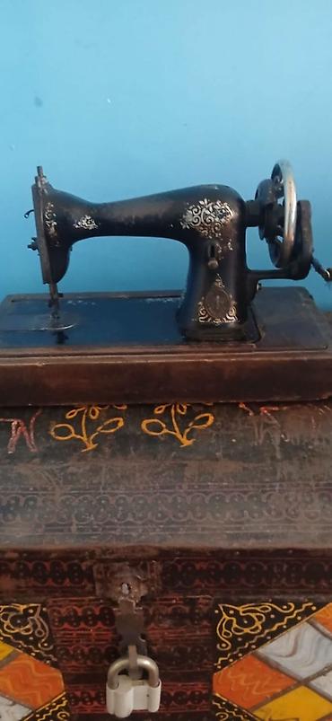 ikinci el dik: Məhsul: Singer əl tikiş maşını Təsvir: - 1930-cu ildən əvvələ aid çox — 1