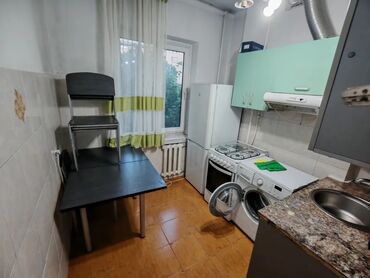 Долгосрочная аренда квартир: 1 комната, Агентство недвижимости, Без подселения, С мебелью частично