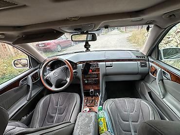 mers 210: Mercedes-Benz E-Class: 2001 г., 3.2 л, Автомат, Бензин, Седан — 6