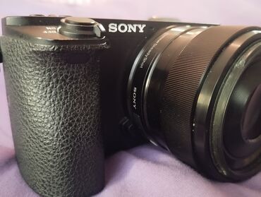 foto cekmek: Sony 6500 idyal vezyetde nökte boyda belə czqi yoxdu təzə kimi 35mm