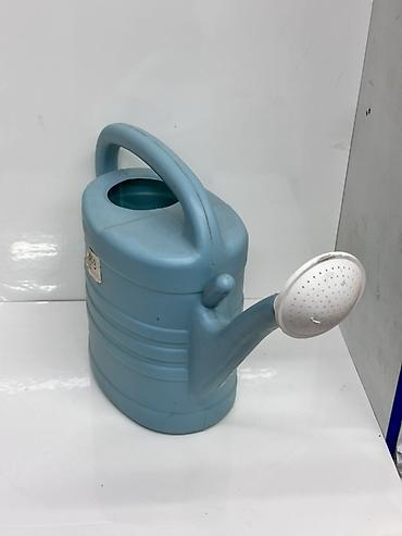 Садовые лейки