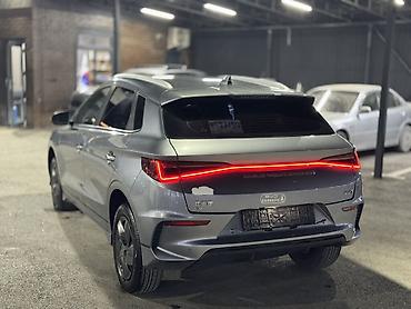 BYD: BYD E2: 2024 г., Автомат, Электромобиль, Хэтчбэк — 5