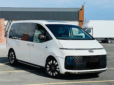 byd e2 2025: Hyundai Staria: 2021 г., 3.5 л, Автомат, Газ, Минивэн — 1