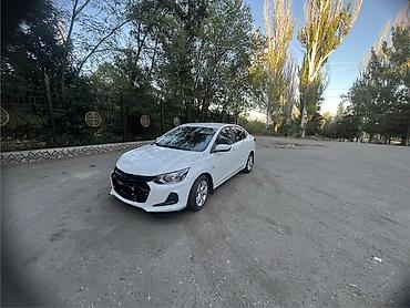 класс маркант: Chevrolet Onix: 2021 г., 1 л, Автомат, Бензин, Седан — 9