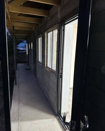 дом 1 комнатный: 1 комната, Агентство недвижимости, Без подселения, С мебелью частично