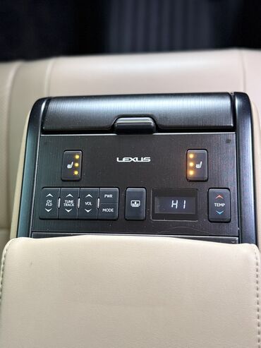 Lexus: Lexus ES: 2019 г., 2.5 л, Вариатор, Гибрид, Седан — 11