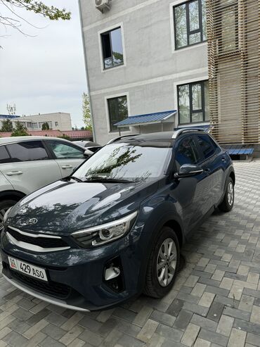 Kia: Kia Stonic: 2018 г., 1.6 л, Автомат, Дизель, Кроссовер