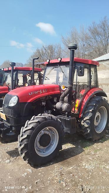 Тракторы Dongfanghong: Колёсные тракторы Dongfeng (серия LX/MF), красного цвета, с кабиной — 6